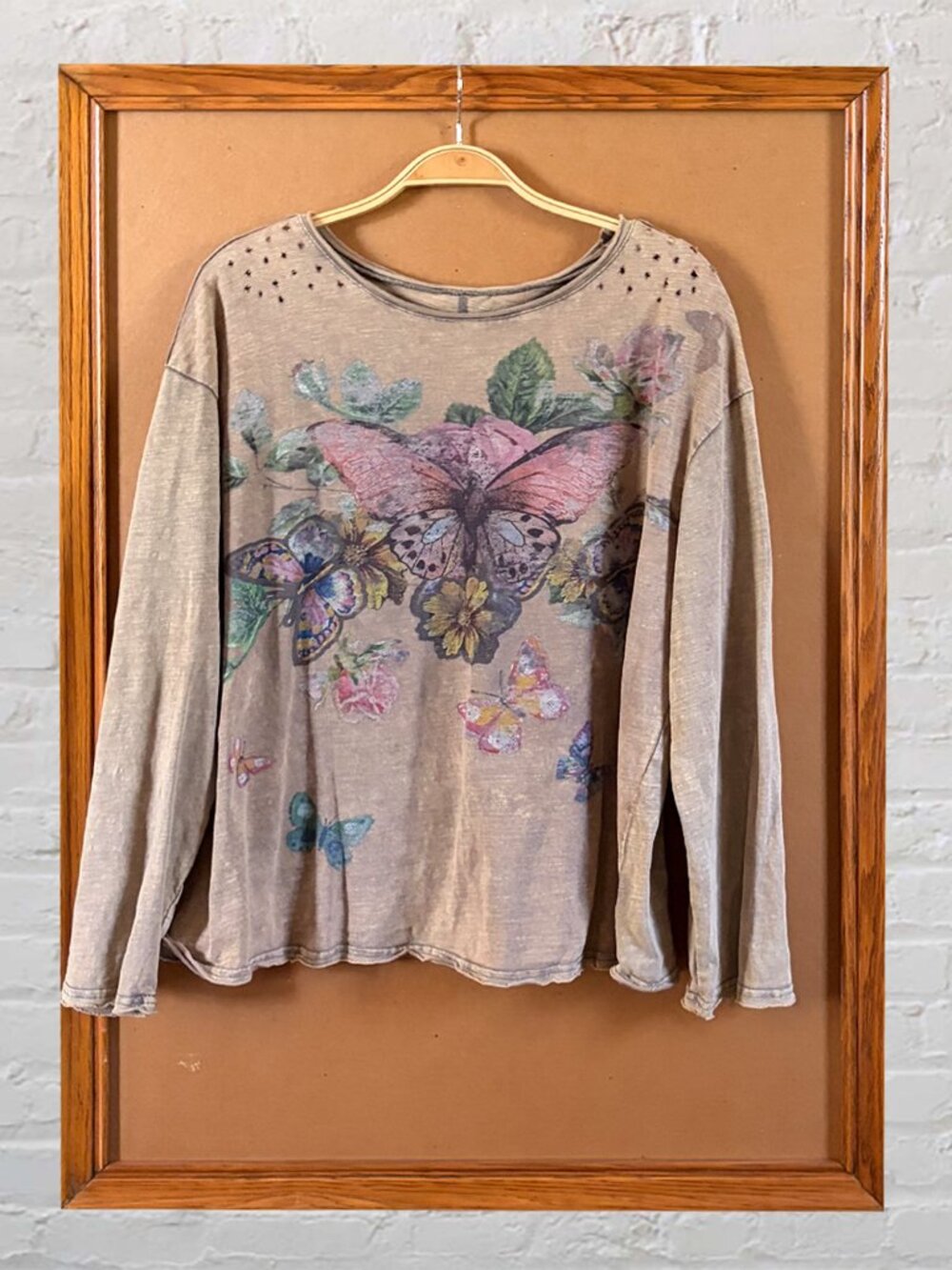 Long Sleeve Butterfly Tee Ladies Size Large